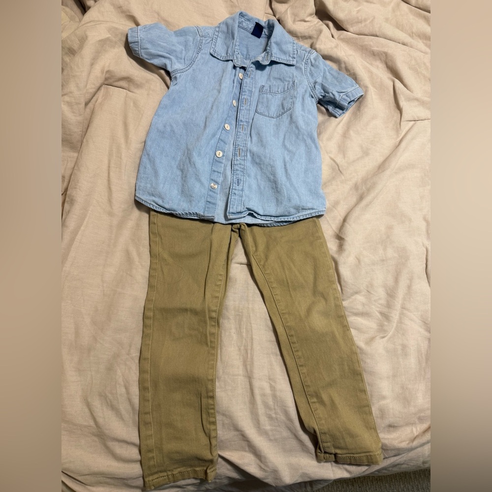 Boys Blue Button-Up Jean Shirt and Tan Pants size 5.